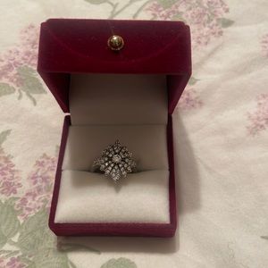 Diamonique  ring snowflake